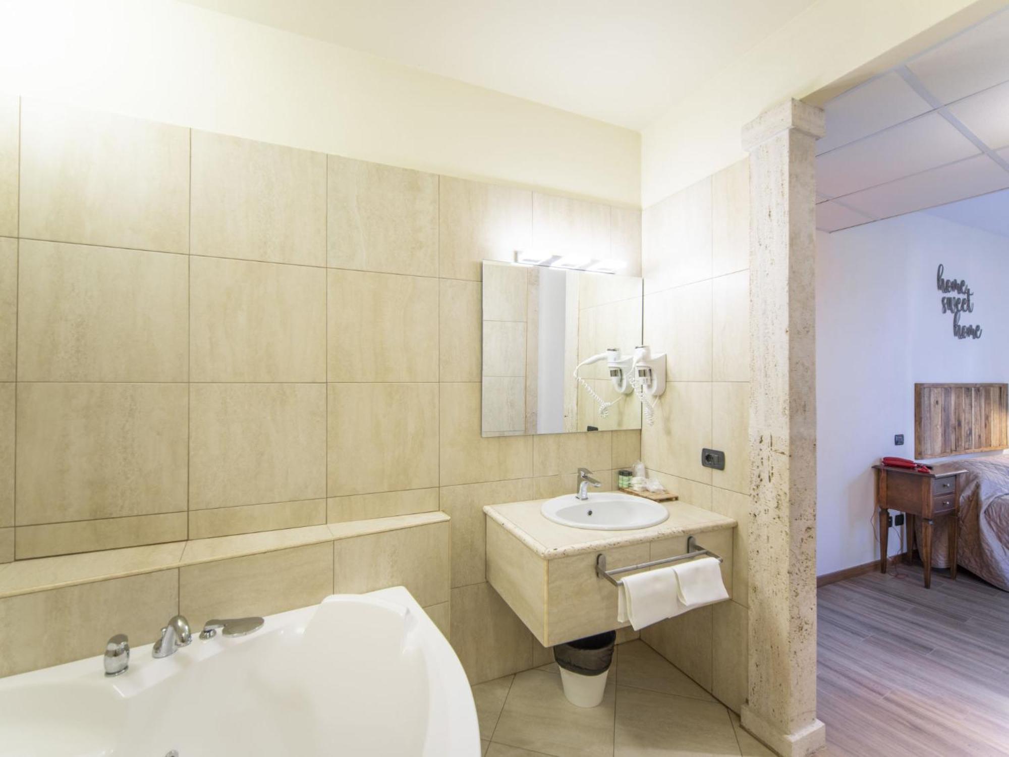 Holiday Home Borgo Carradori By Interhome Лучиняно Екстериор снимка